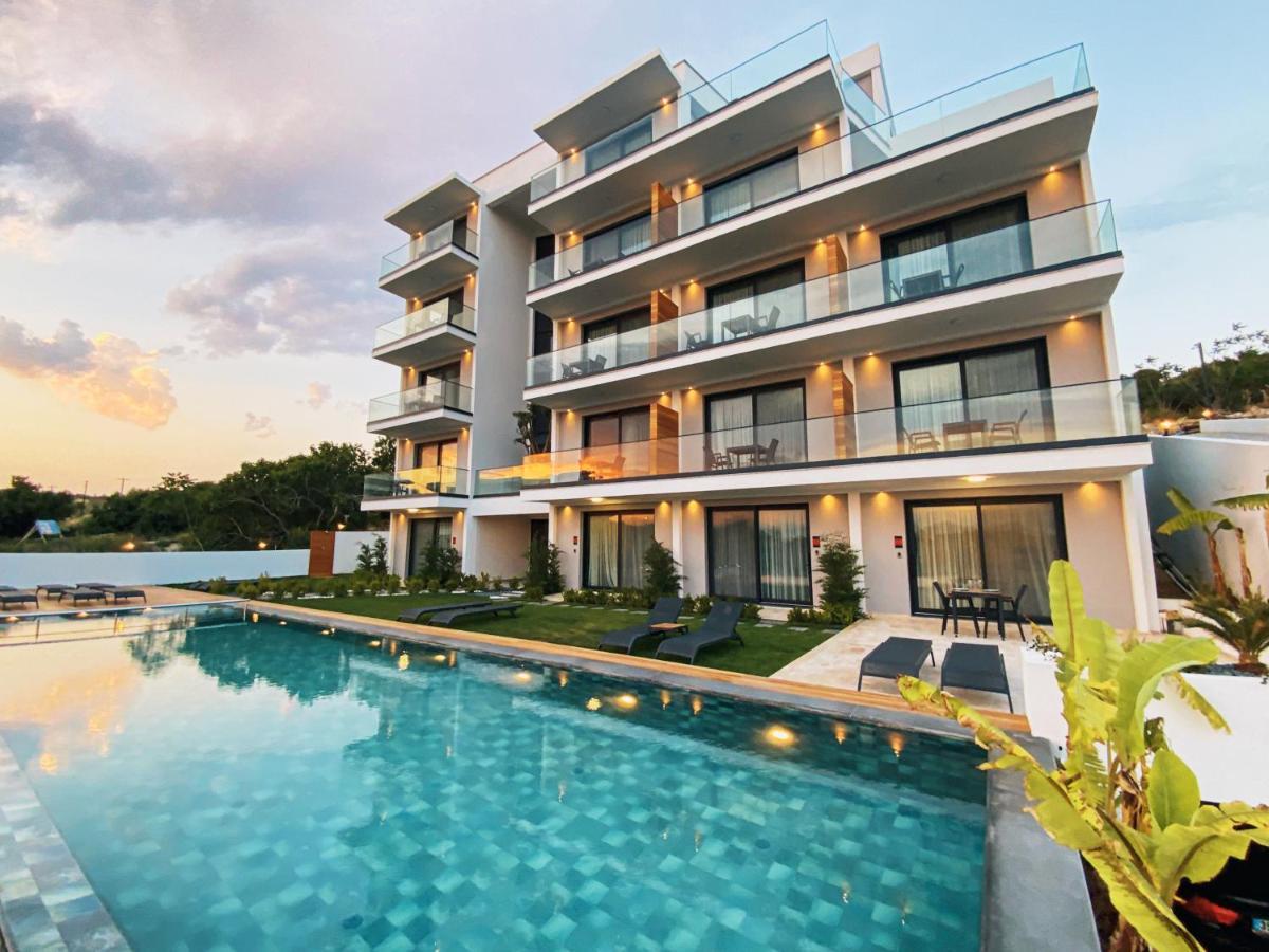 Kadagan Suites Ayasaranda Çeşme Exterior foto